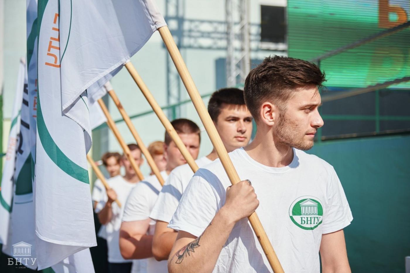 Абитуриенты выбирают БНТУ!